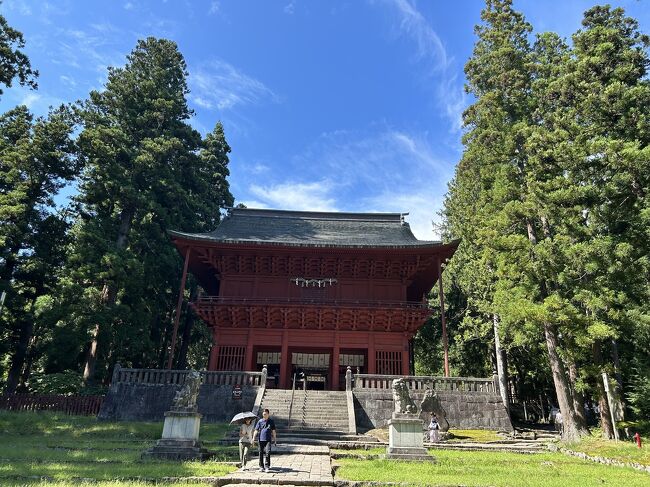 2日目午後は岩木山のふもとへ。岩木山神社に参拝の後、午前中に民話を聞いた嶽温泉で日帰り入浴。さらに今が旬のトウモロコシを味わう。<br /><br />その後は田舎館村の田んぼアートを鑑賞し、大館能代空港に戻る。