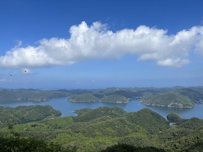 夏休みの旅行に対馬に行ってきました。往復の飛行機ではいろいろあってまた新しい経験ができましたが、2泊3日で対馬を満喫できました。