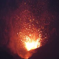 #180　世界一火口に近づける火山　バヌアツ・タンナ島のヤスール火山へ -2023夏 南太平洋３-