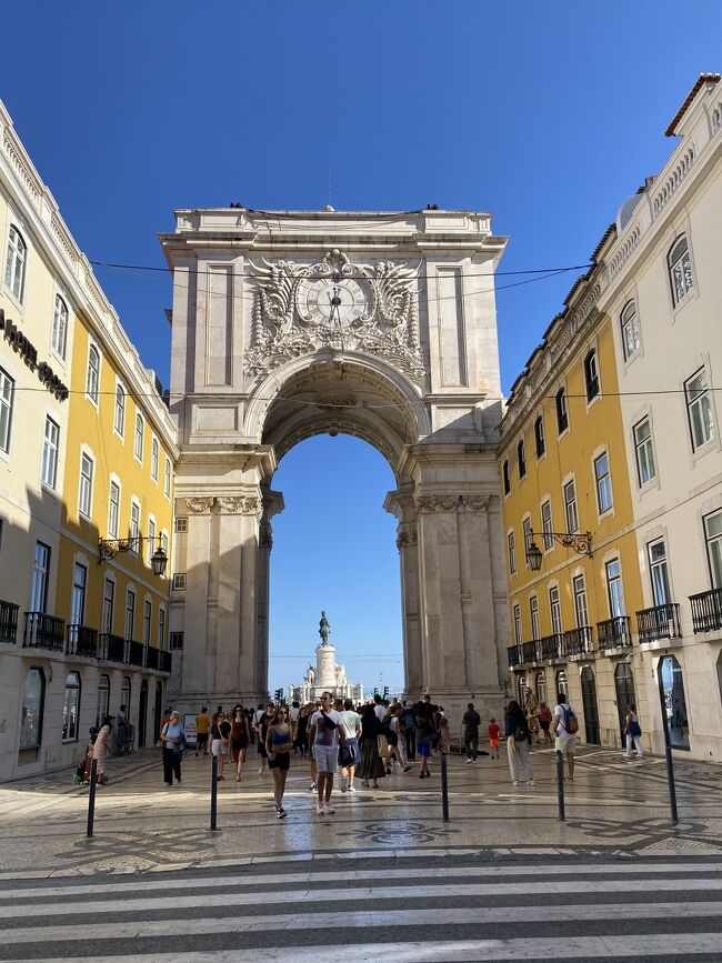 リスボン街歩き②展望台からリスボンの街並みを眺めて☆これから旧市街を巡って歩くね。
