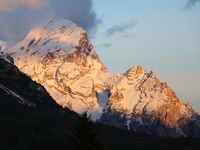 ３年７ヶ月ぶりの海外はイタリア♪⑦　～夕暮れのコルティナダンペッツォ＆吹雪のドロミテ街道～