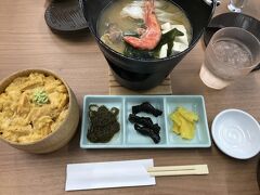 積丹でウニ丼　旅行支援でお土産まで