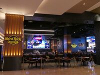 Hard Rock Sports Bar （ハードロックスポーツバー）