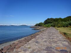 たぶん、初めての博多。人の多さに疲れて能古島へ。