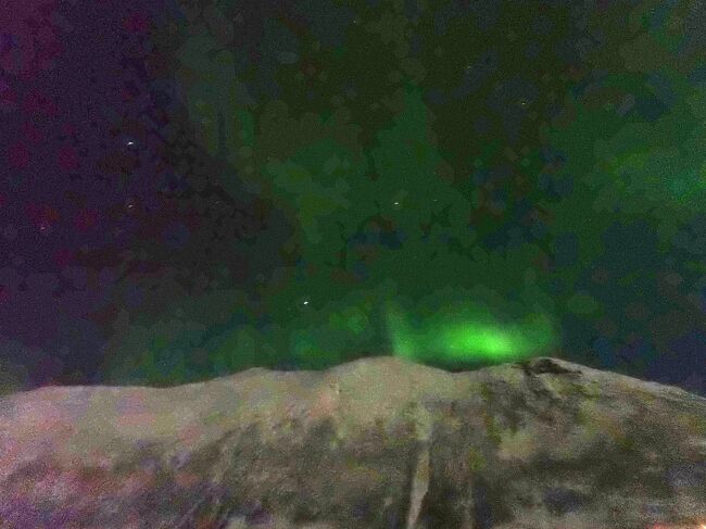 タイです。<br />トロムセー3日目、ノルウェーの北極圏で美しいオーロラが見れました。