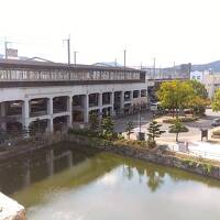 三原駅前の城跡