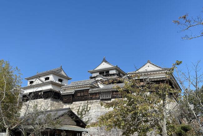 JR西日本が販売している「松山・広島割引きっぷ」を<br />使って、広島、宮島、宇和島、松山を巡ってみました。<br />4日目最終日は、松山城を訪ねました。