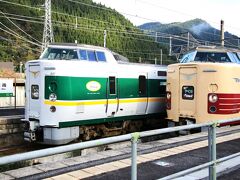 伯備線根雨駅で特急やくもの写真を撮った後出雲街道根雨宿を散策