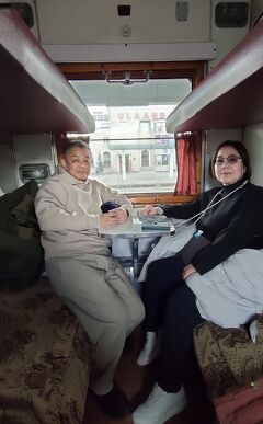 トラピックス　This is モンゴル5日間（4）ウランバートル駅からシベリア鉄道のコンバートメントに乗り、ホスタイ国立公園を目指す。