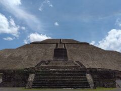 久しぶりの海外はメキシコへ 6日目　テオティワカン遺跡とヴァスコンセロス図書館