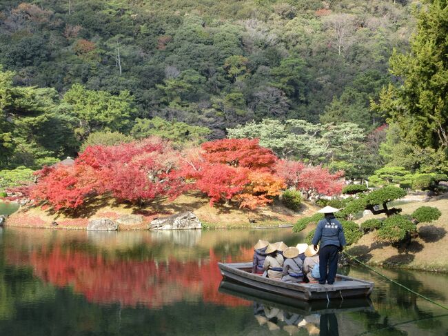 久しぶりの高松です。といっても、ほとんど記憶がありません。<br />高松以外に小豆島へも日帰りで行ってみました。<br /><br /><br />往路：12/1  ANA539 HND  20:40 - TAK 21:20<br />           ゲート46 20:23出発-21分地上走行-20:44離陸<br />                     21:50着陸-5分地上走行-21:55 ゲート3着 <br /><br />復路：12/3   ANA538 TAK  17:30 - HND 18:45<br />           ゲート2   17:33出発-9分地上走行-17:42離陸<br />                    18:44着陸-7分地上走行-18:51 ゲート506着 <br /><br />宿：<br />12/1-12/3<br />   JR Clement Inn Takamatsu<br /><br />1日目(12/1)：羽田空港-&gt;高松空港-&gt;ホテルチェックイン<br />2日目(12/2)：朝食(瀬戸内海鮮料理 舟忠,めりけんや 高松駅前店)-&gt;小豆島フェリー(高松港-&gt;土庄港)-&gt;レンタカー-&gt;エンジェルロード-&gt;道の駅 小豆島オリーブ公園-&gt;寒霞渓（かんかけい）-&gt;ヤマロク醤油-&gt;醤の郷（ひしおのさと）-&gt;昼食(サクラヰ)-&gt;二十四の瞳映画村-&gt;道の駅 小豆島オリーブ公園-&gt;小豆島フェリー(土庄港-&gt;高松港)-&gt;シンボルタワー-&gt;ホテル-&gt;夕食(酒肴(しゅさい),川福)<br />3日目(12/3)：朝食(瀬戸内海鮮料理 舟忠)-&gt;玉藻公園-&gt;ホテルチェックアウト-&gt;栗林公園-&gt;瓦町・片原町散策(昼食(うどん棒 高松本店))-&gt;ホテル荷物受取-&gt;高松空港-&gt;羽田空港