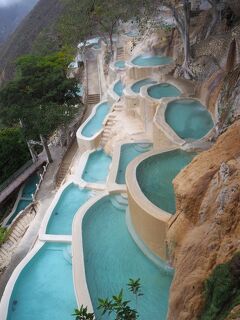 初めての中南米②美しい棚湯温泉、トラントンゴ（メキシコ）