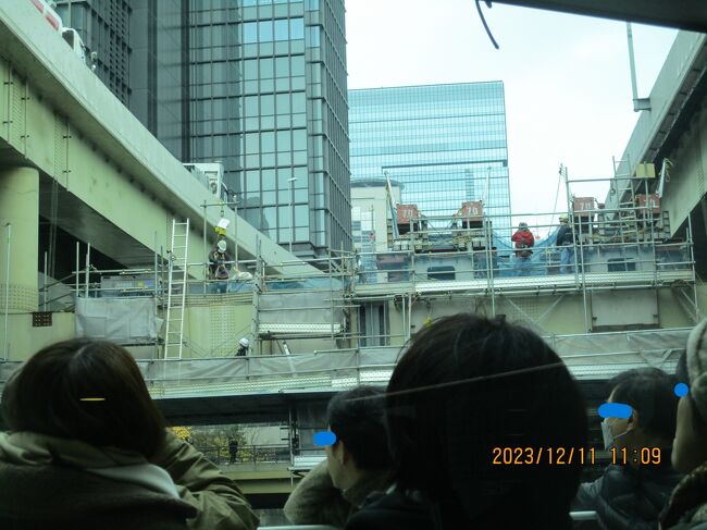 東京日本橋から神田川クルーズ<br />写真は２３１２１１－１１０９．神田川クルーズ。開発中を見せてもらえます。<br />１１１０．今しか見られない景色。首都高を地下にする工事中。<br />往；１２１０日曜。のぞみ７４号N７００S。１６両編成１２号車１４DE席。<br />名古屋発０８２０－０９５７東京着。<br />東京メトロチケット１５００円。７日前からQRコード発行。初めて使ってから７２時間乗り放題。<br />東京メトロ線；；日比谷線（灰）丸ノ内線（赤）銀座線（橙）<br />副都心線（茶）東西線（水色）千代田線（緑）半蔵門線（薄紫）<br />都営線；；浅草線（朱）大江戸線（赤紫）三田線（青）<br />ベッセル・イン上野入谷駅前４０７号室。上野から歩けば１.２ｋ２０分。