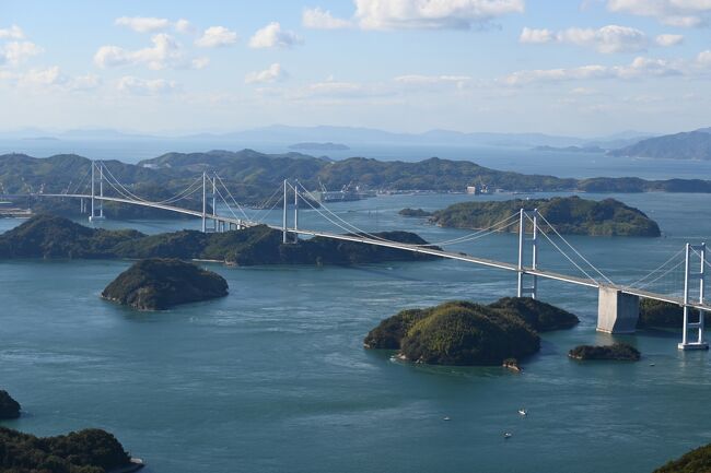 四国初上陸、高知～愛媛～しまなみ海道と、オーベルジュを巡りながら1000km超のドライブ旅。<br />＜旅程＞<br />2023/11/9　  羽田空港→高知空港　湖畔遊 泊 <br />2023/11/10　オーベルジュ土佐山 泊 <br />2023/11/11　TheMana Village 泊　<br />2023/11/12　雲の上のホテル別館 マルシェユスハラ 泊<br />2023/11/13　オーベルジュ内子 泊<br />2023/11/14   広島空港→羽田空港　★