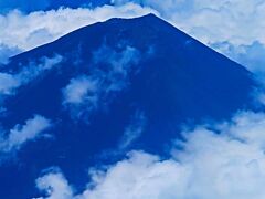JAL233便b　羽田10:30⇒岡山11:30　離陸後10分～　☆富士山-見えた！