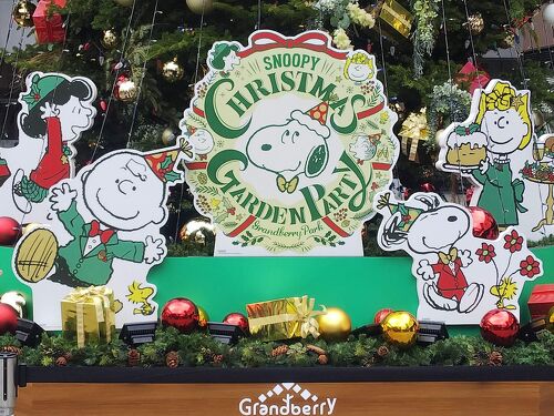 スヌーピー　クリスマス　タペストリー　ラグ スヌーピー クリスマス タペストリー ラグ - メルカリ