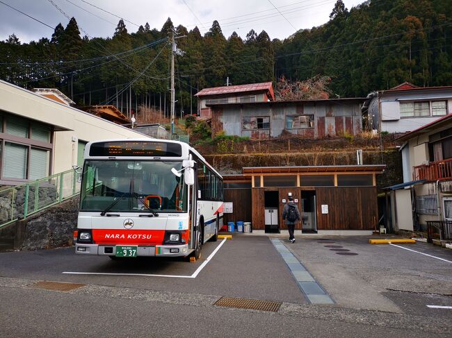 ドラクエウォークのお土産スポットが奈良県の秘境にあって、10年以上ぶりに日本最長路線バスの奈良交通 八木新宮線へ乗りに行ってきました。<br /><br />大和八木駅から新宮駅までは6時間近い乗車。<br />今回は大和八木駅から、途中の熊野大社へ下車しての初詣っす。