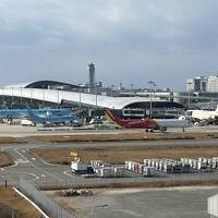 空港に泊まろう☆関西空港→伊丹空港☆予定通り地元に帰る*:..｡o○☆*ﾟ