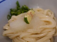 20240128 人形町 日曜出勤前に、おにやんまの讃岐的うどん。とり天＆ちくわ天おろしでお願いです。