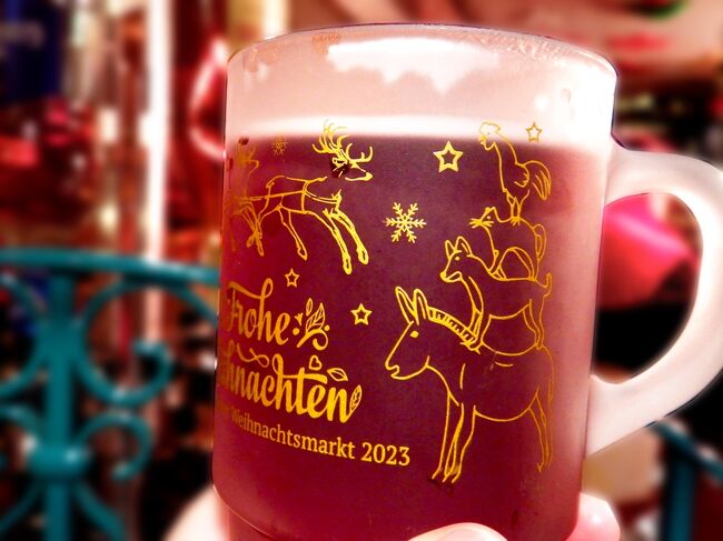 2023年、2回目のドイツクリスマスマーケット巡り♪<br />第四話はメルヘン街道の人気都市へ。<br /><br />⑦ハーメルン<br />⑧ブレーメン<br /><br />夕方＆夜に訪れたためライトアップで美しさ＆メルヘン度アップ！<br />いかにもなクリスマスマーケットの風景を堪能できました♪<br /><br />＜スケジュール＞<br />☆12/14(木) 羽田→<br />☆12/15(金) フランクフルト→ハンブルク<br />★12/16(土)<br />☆12/17(日) ハンブルク→フランクフルト→<br />☆12/18(月) →羽田