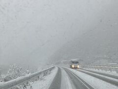 警報級大雪の中、雪国へ！！