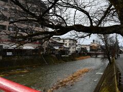 雪は融けかけていた飛騨高山