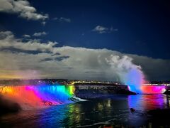 ナイアガラ・フォールズ(カナダ側)_Niagara Falls(Canada)　初冬のナイアガラ！魅力は滝だけにとどまらないエンタメ・シティ