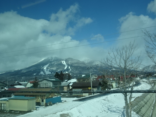2日間かけて福島県横断します。表紙写真は会津磐梯山です。
