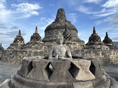 ひたすら観光！インドネシア（４）初めてのジャワ島 世界遺産・ボロブドゥール遺跡編