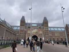 つまみ食い欧州旅行3 アムステルダムの傾いた街並みで脳がぐにゃぐにゃ