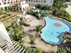 沖縄でプレミアオーシャンに泊まる その１「ホテル日航アリビラ」
