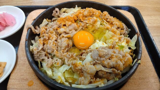 東京メトロの1日券を使用して、散歩してみました。<br />画像は、ポークの鉄板焼き@大盛軒さんにてです。<br /><br />「落合」な散歩記。<br /><br />ちょい旅~2021 広島・庄原市編~「JR/備後落合駅」<br />https://4travel.jp/travelogue/11743058<br /><br /><br />東京まとめ旅行記。<br /><br />My Favorite 東京 VOL.2<br />https://4travel.jp/travelogue/11762034<br /><br />My Favorite 東京 VOL.1<br />https://4travel.jp/travelogue/11335616