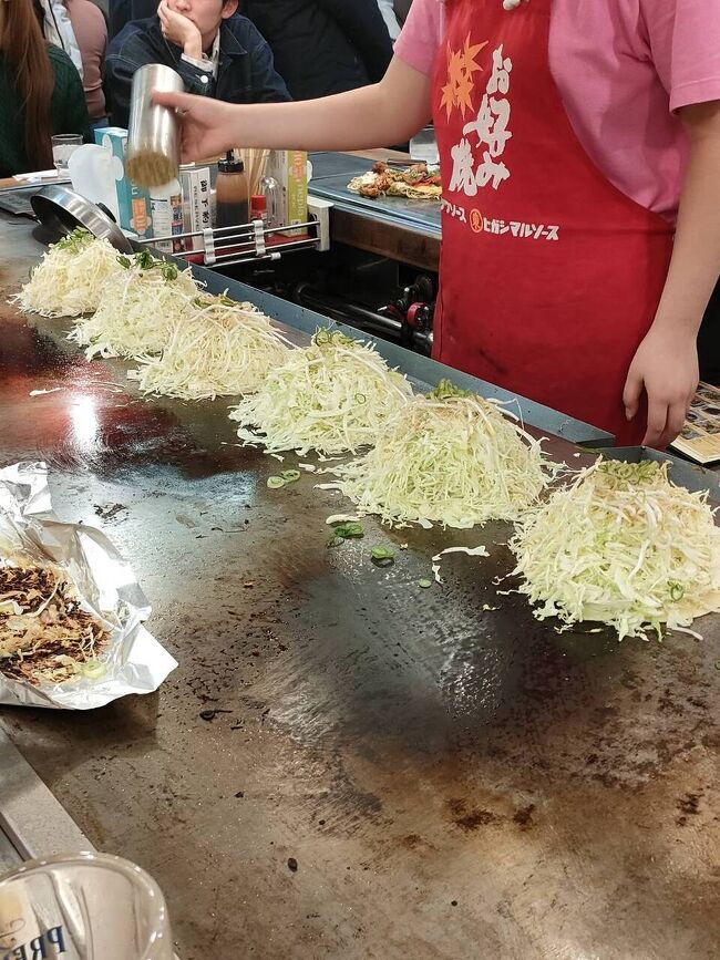 海の幸を食べたり、お好み焼きを食べたり、食べてばかりの広島旅行となりました。