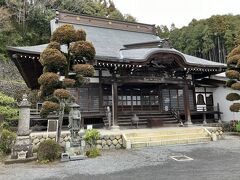 梅岩寺のしだれ桜