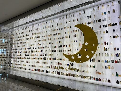 ドバイ、アラブの香りを求めて一人旅①』ドバイ(アラブ首長国