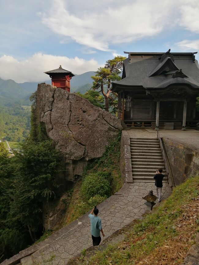 山寺の立石寺を巡ったあとに、蔵王にてひとっ風呂！温泉はやめられない二人旅<br />