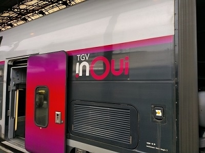 コロナ前に計画したフランスへのリベンジ旅。円安・物価高ではありましたが、思い切って行ってきました。<br />Lyonから列車でToulouseに移動。<br />「ふらふらフランスひとり旅④」からの続きです。<br /><br />この日はLyonからToulousへ移動。以降の列車移動は全てSNCF。<br />列車の旅が好きなので、今回の移動は全て陸路。でも予約してからストライキが心配で。。。<br />「プランB」としてバスのルートも調べておこうか、とか、安ければ空便のチケットも買っておくか、、とか。<br />でも結局面倒になり、「ストになったらそのときなんとかすればいいや」と開き直り。<br />結局最終日までストライキはなく、本当によかった、よかった。<br /><br />（お詫び）旅行記が長くなって（分割しすぎ）しまい、申し訳ありませんでした。
