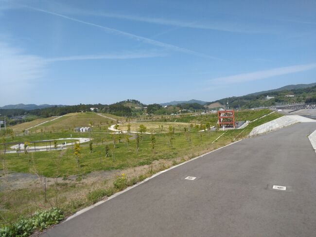 能登の被災地の生活基盤の再建がなかなか進まないことに胸を痛めつつ、東日本大震災の被災地を巡る旅に出た。