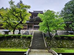 女ひとり旅　紫式部と雨の永平寺