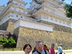 姫路城です。－今回の旅行の最後の行程、すごい数の外国人。丹波篠山の黒豆パン、北陸新幹線の敦賀、金沢のエビマヨ弁当