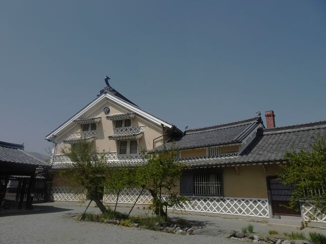 ９日間で愛媛県をグルっと巡ってきました。23　レトロ感ある素敵な内子の街で現存する一番大きな上芳我家住宅へ。