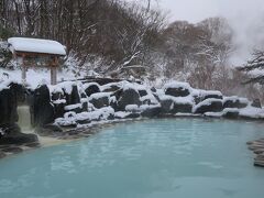 雪見風呂に行こう♪土湯峠温泉郷「野地温泉ホテル」に宿泊して白濁の硫黄泉でほっこり