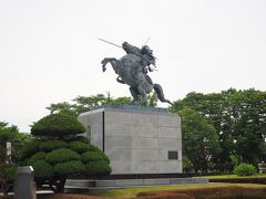 日本100名城巡り 山形県【山形城跡・霞城公園】、お昼は山形名物元祖冷しラーメン