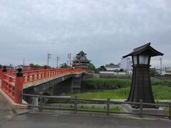 信長の居城として名高い清洲城、その近辺を散策