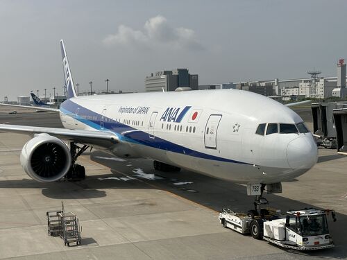 じょん様専用*エミレーツ航空ビジネスクラスブルガリアメニティ じょん様専用*エミレーツ航空ビジネスクラスブルガリアメニティ