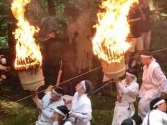 和歌山県　那智の火祭り、速玉大社、本宮大社