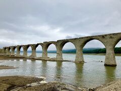 タウシュベツ川橋梁へ 【鍵予約して訪問】 ～雲の中のナイタイテラス、帯広の絶品居酒屋なども子連れで～
