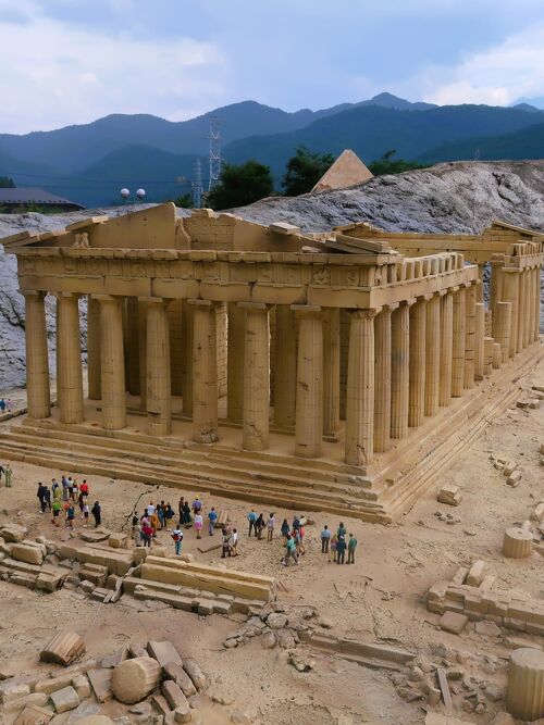 ギリシャのサントリーニ島の伝統的な風景ギリシャの村オイアの日