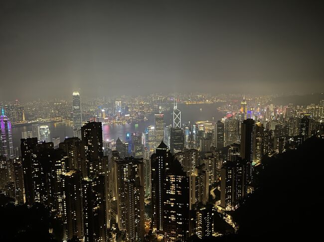 中国政府の香港キャンペーンに乗っかって航空券無料、その他料金20000円でした