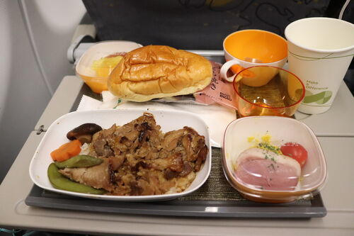 スターラックス航空 空港 シャトルバス icash カード 台湾